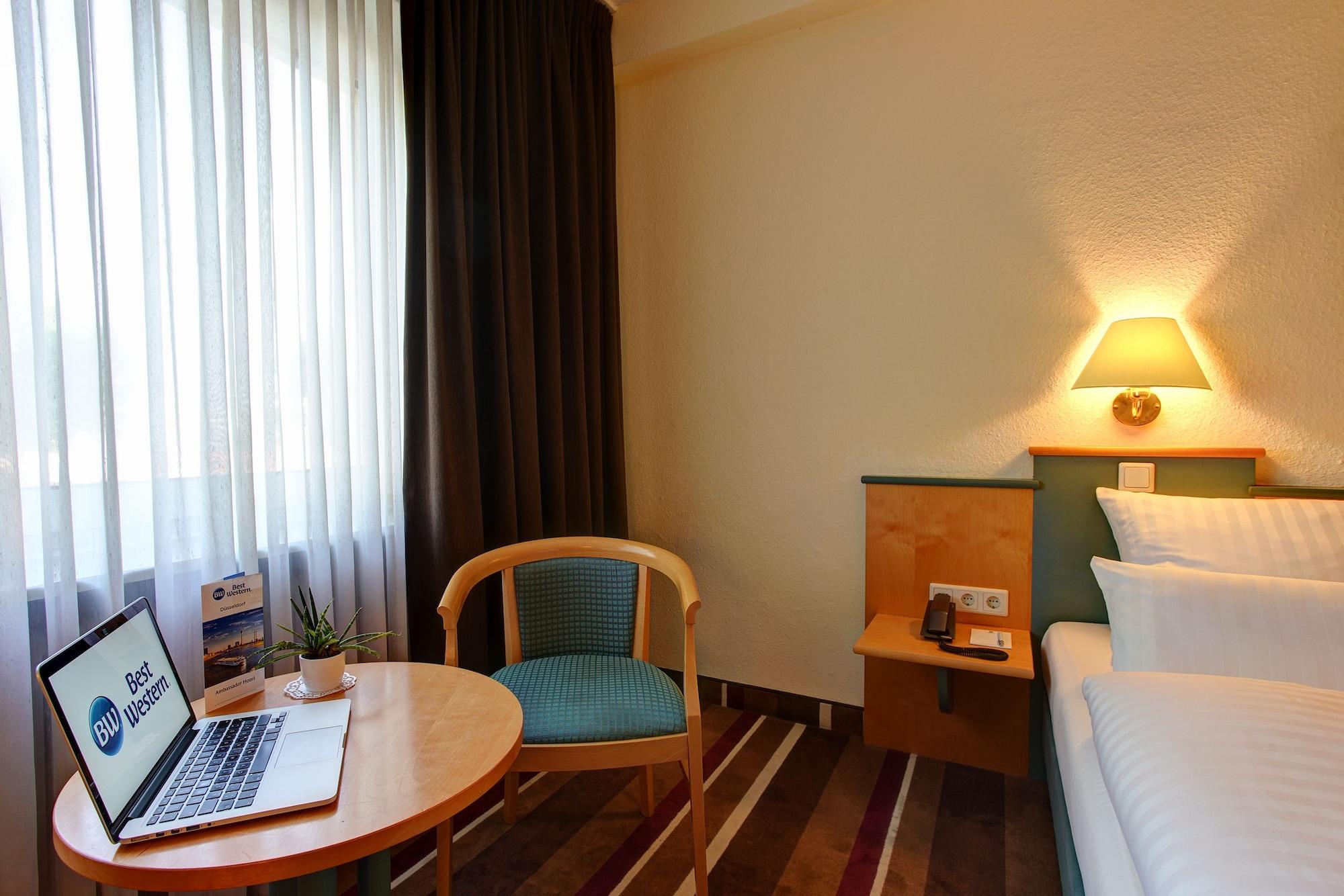 Sure Hotel By Best Western Ambassador Duesseldorf Exteriör bild