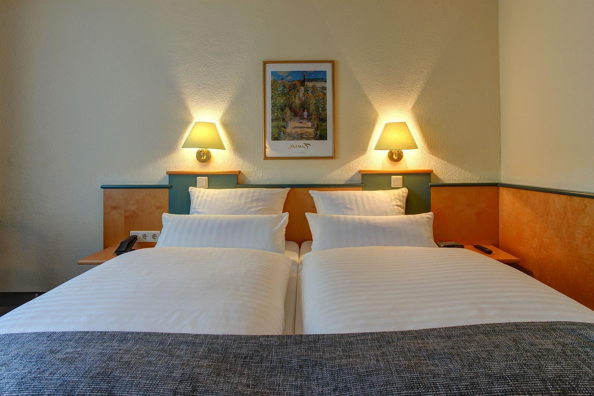 Sure Hotel By Best Western Ambassador Duesseldorf Exteriör bild