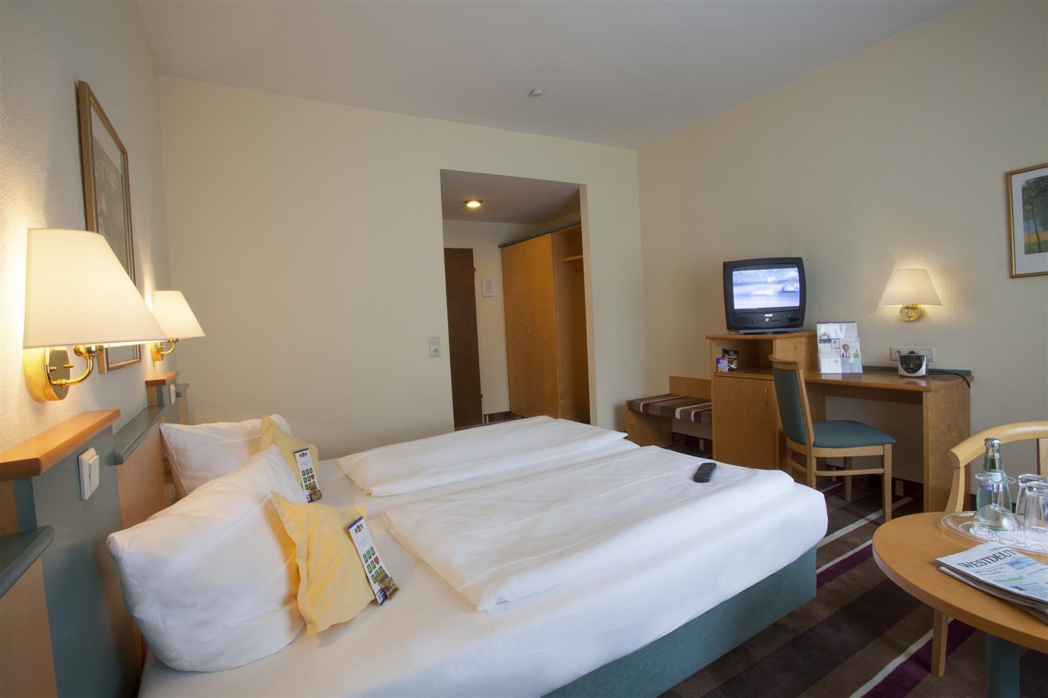 Sure Hotel By Best Western Ambassador Duesseldorf Exteriör bild