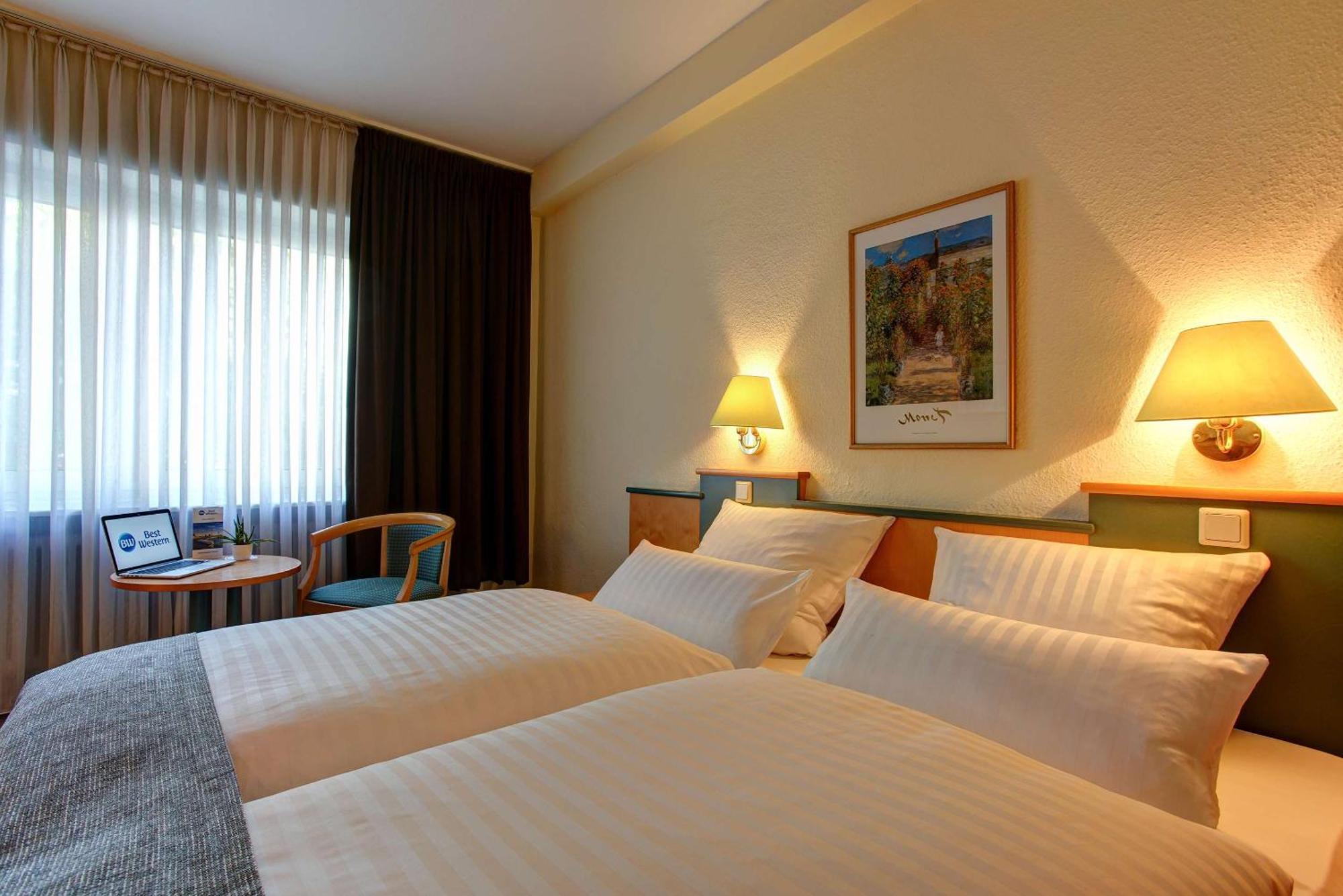 Sure Hotel By Best Western Ambassador Duesseldorf Exteriör bild