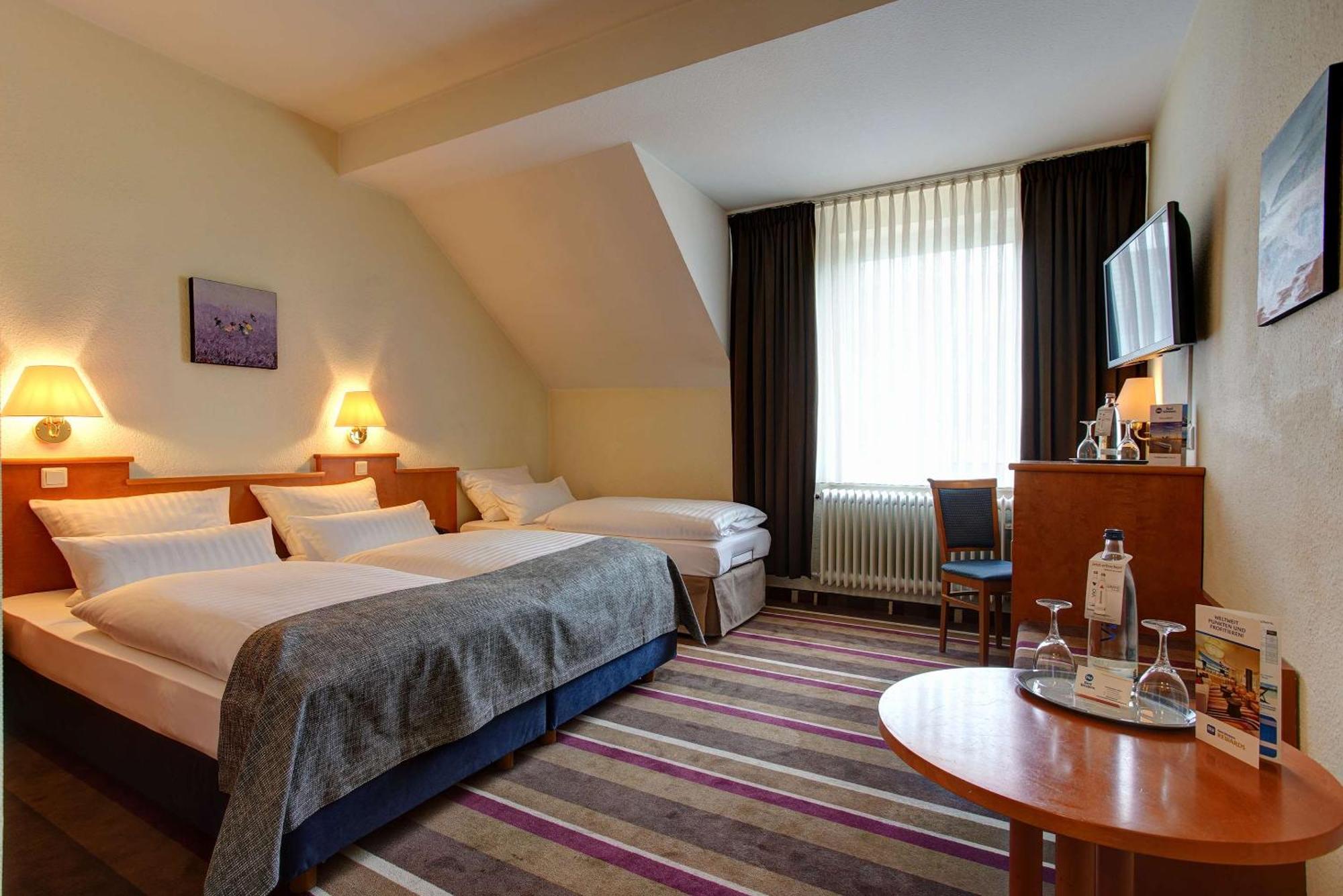 Sure Hotel By Best Western Ambassador Duesseldorf Exteriör bild
