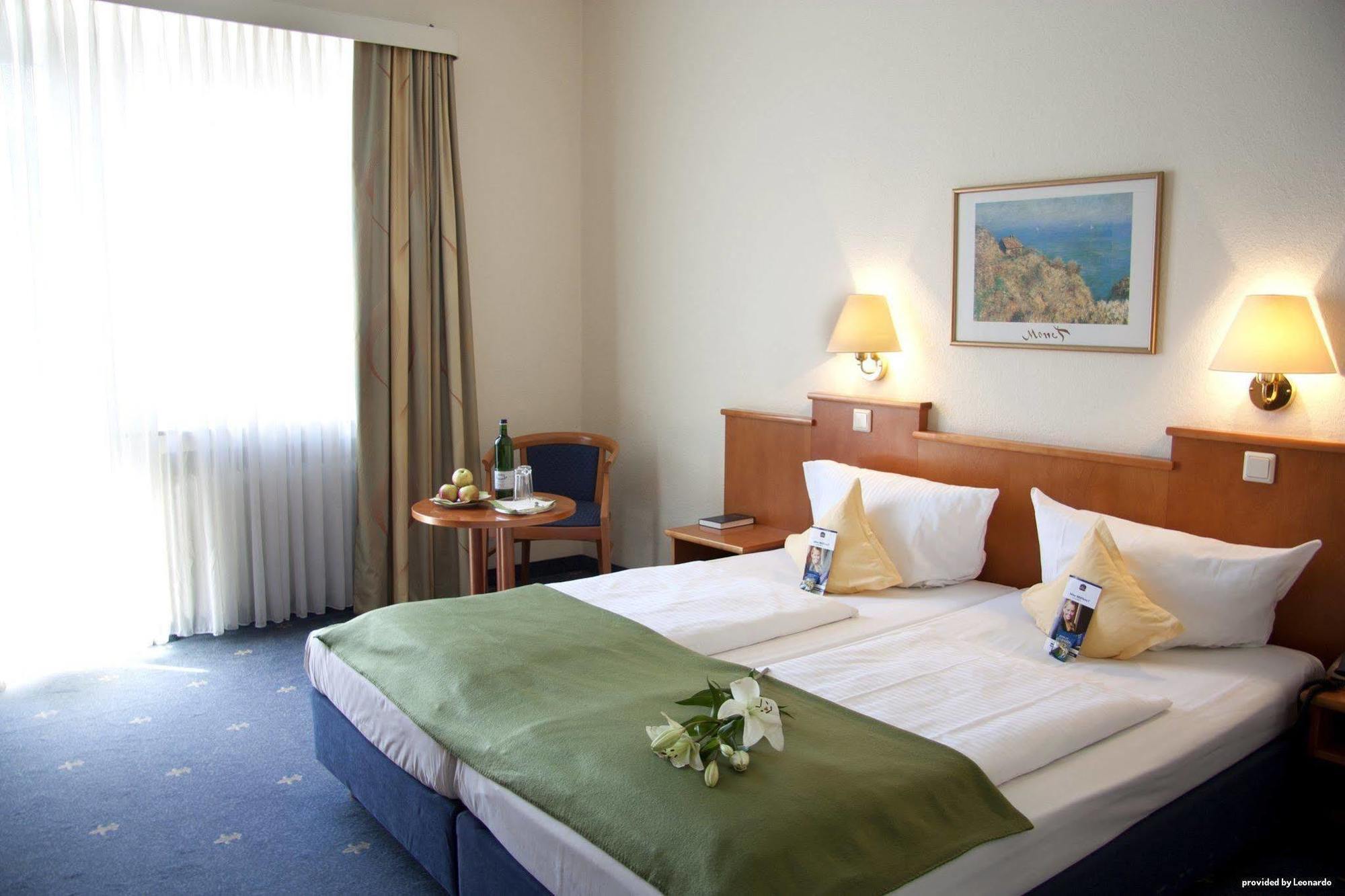 Sure Hotel By Best Western Ambassador Duesseldorf Rum bild
